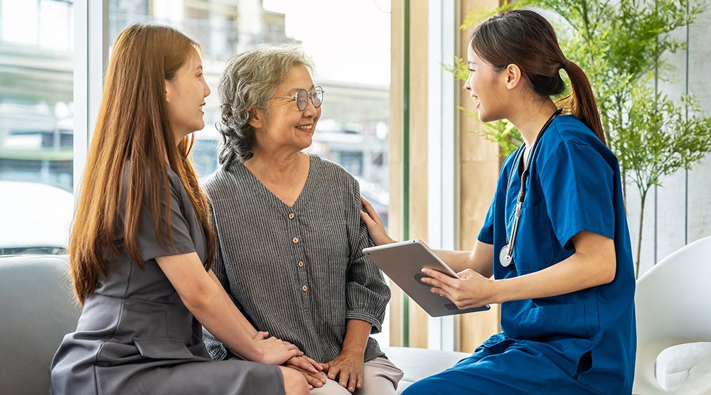 PHR - Blog Image - Content Audit - SS Warm Up Blog Refresh - Section 4 V1 250730 Staff member speaking to patients